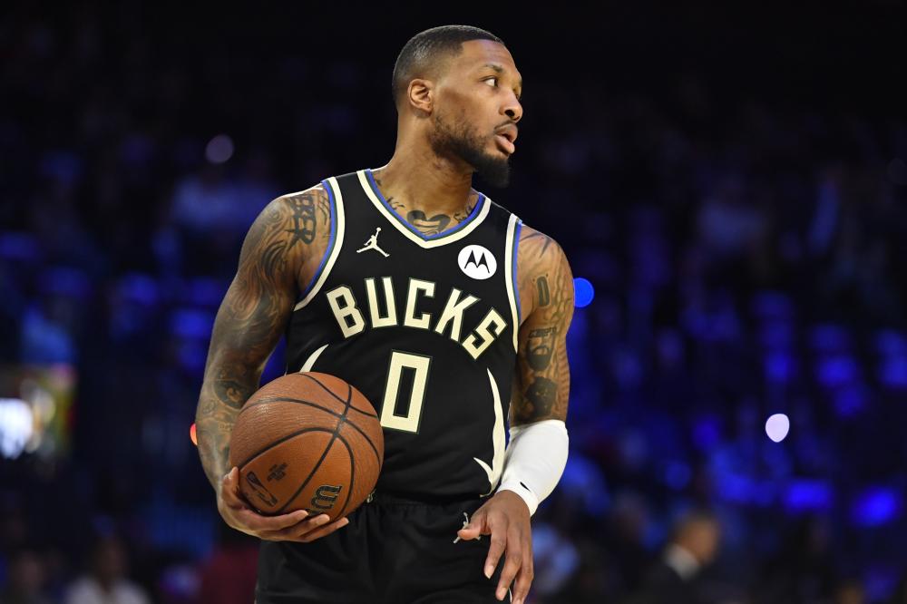 谈到欧冠踢巴黎，大马丁：队友压力会变小，因为.