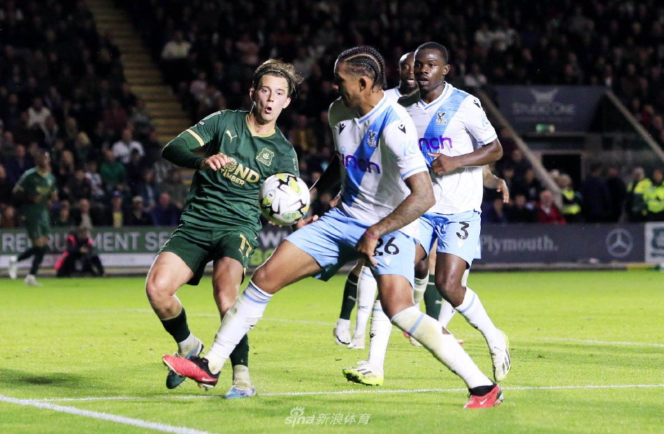 土耳其男篮热身赛21分惨败立陶宛 申京仅出战7分钟得到4分